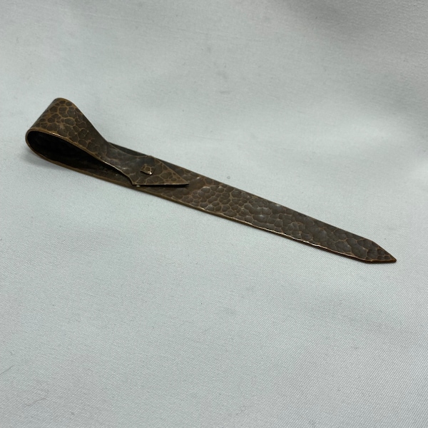 Hand hammered copper arts, and crafts, letter opener with curved handles and beautiful rich patina.