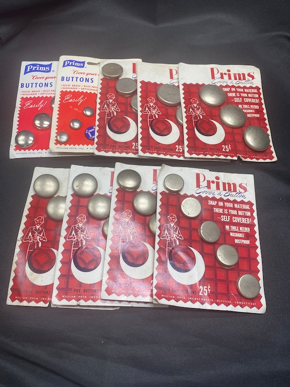 Nine packages of vintage “cover a button “prim bu… - image 1