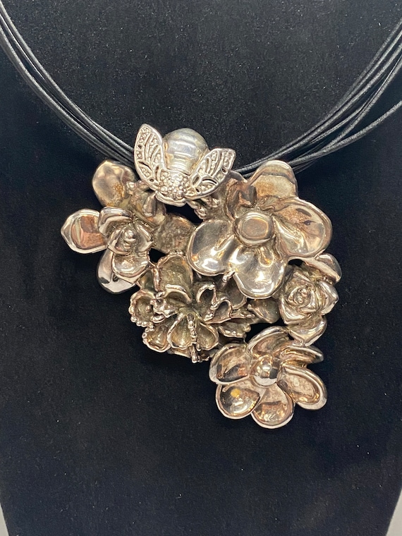 E & L Israel sterling silver large floral necklace