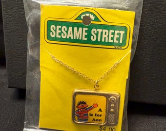 Vintage 1980 Jim Henson's Sesame Street Muppets Television Name Necklace New "ANN"