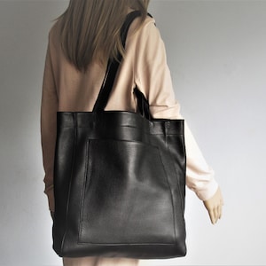 Zwart lederen tas, shopper draagtas, boekentas, zachte schoudertas afbeelding 2