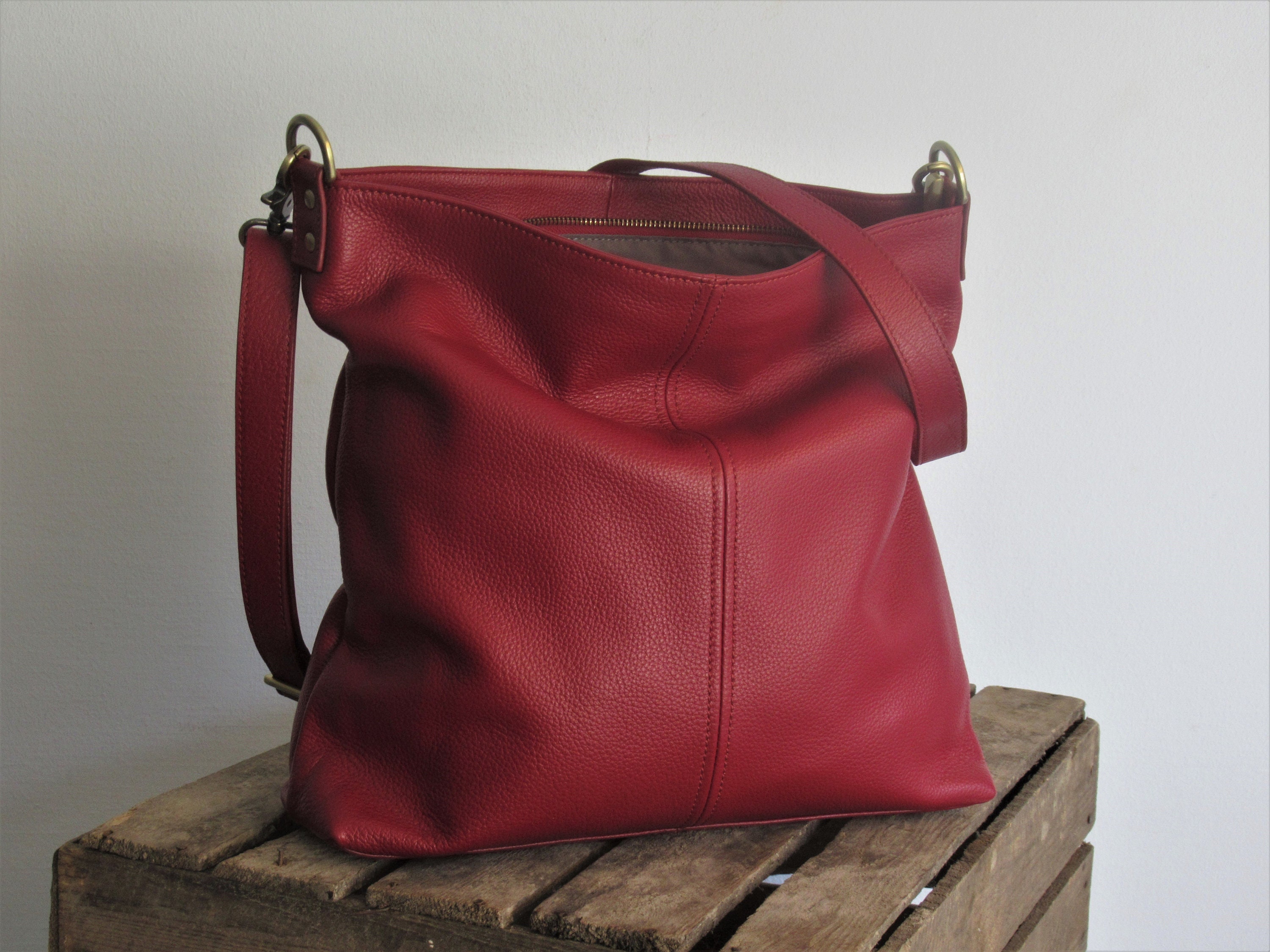 small leather hobo purses