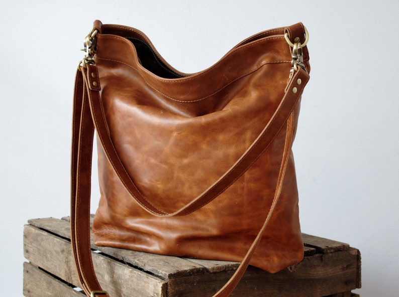 Tan leather hobo bag, large purse for women, tote bag with crossbody strap image 1