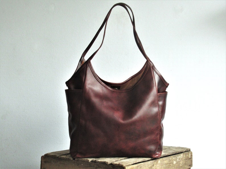 Sac en cuir marron, sac à bandoulière en cuir, cabas en cuir avec poches, sac à main en cuir pour femme, sac en cuir vieilli image 1