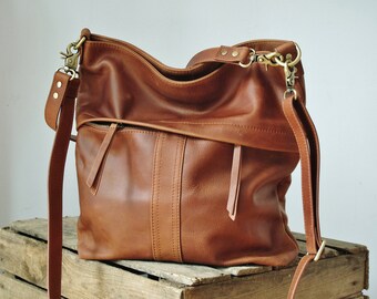 Tan leather purse, shoulder bag with crossbody strap