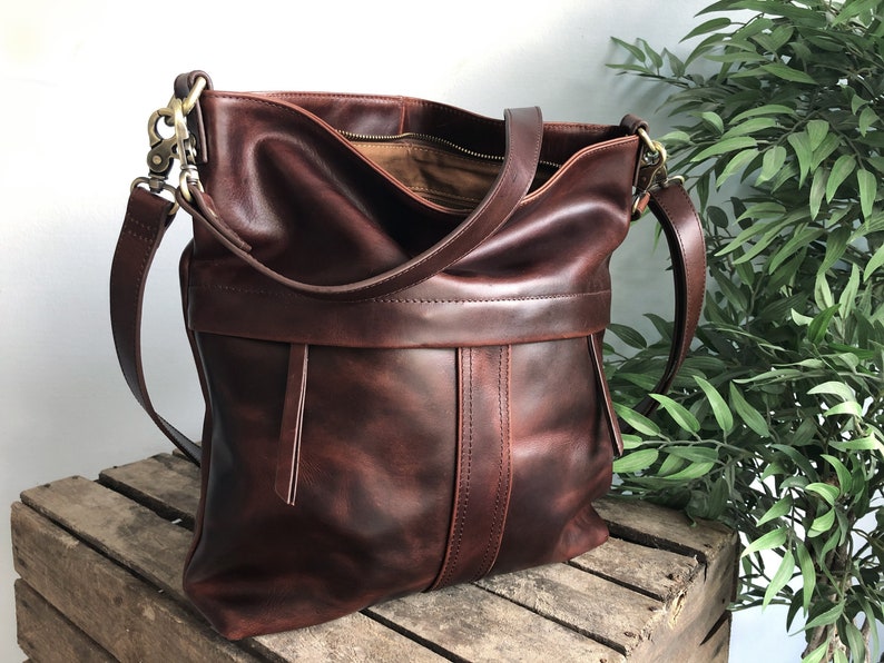 Brown leather shoulder bag, crossbody purse, unique shoulder bag image 5