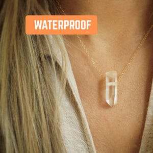 14K Gold Quartz Necklace Raw Quartz Crystal Necklace Stone Charm Jewelry Quartz Choker Layering Minimalist Simple Modern Bride Tiny Crystal