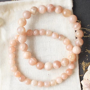 Sunstone Beaded Bracelet Energy Crystal Jewelry for Anxiety 6mm Layering Mala Natural Stone Bracelet Calm Soothing Yoga Jewelry Moonstone