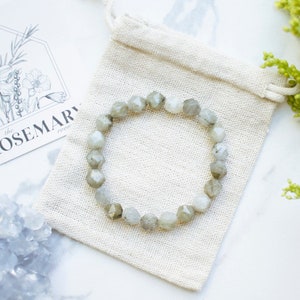 Armband labradoriet, labradoriet, cadeau voor mannen, cadeau voor vrouwen, afstudeercadeau, energiemala, kristallen armband, kralenarmband, mala yoga
