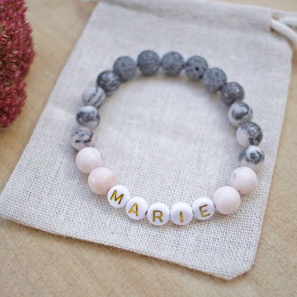 Benutzerdefinierte Lava Perle Name Armband Personalisierte Perlen Armbänder Zierliche Weihnachtsgeschenk Geburtstagsgeschenk Initial Charme Geschenk für Mama Geschenk für sie