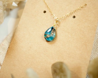 14k Gold Apatite Necklace, Apatite Jewelry, Crystal Necklace, Crystal Jewelry, Handmade Gift, Stone Pendant, dainty necklace, chakra