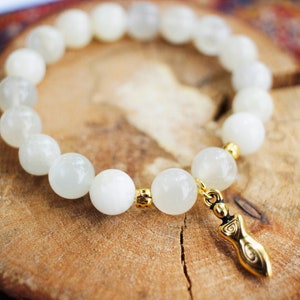 Moon Goddess, Moonstone Mala, Goddess Charm, Mala, Mala Bracelet, Yoga Gift, Empowerment, Spiritual Awakening, Japa Mala, Wrist Mala, Chakra