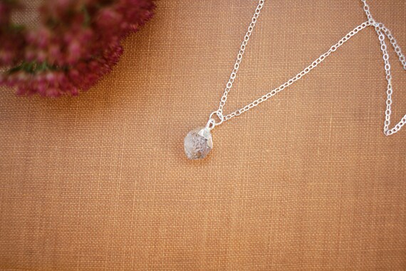 Collier Vintage Argenté Avec Pendentif Cristaux Diamant - Occasion état Impeccable