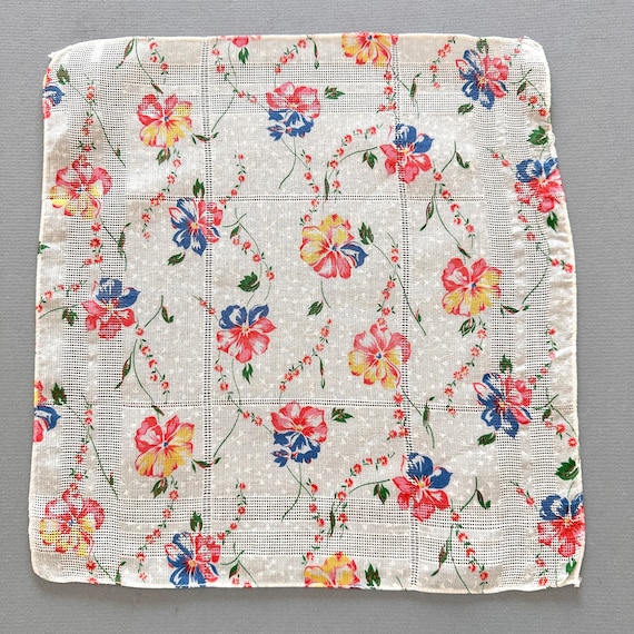 Vintage Handkerchiefs with Pansies, Hankie with Y… - image 2