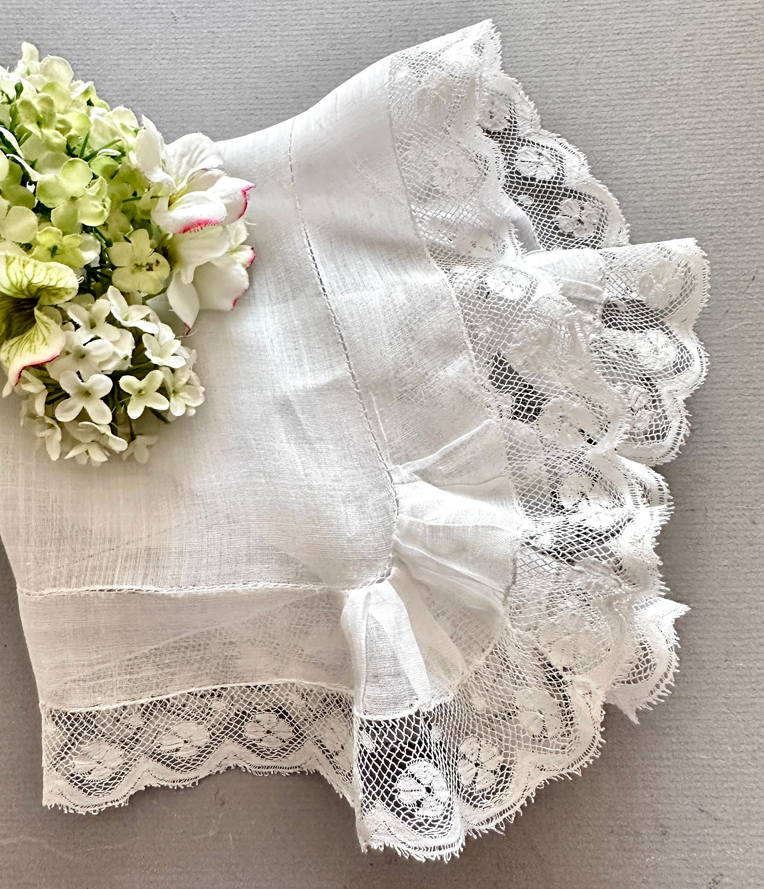 Lot of Four Vintage Wedding Lace White Handkerchiefs Lace & Crocheted Vintage Plain & Solid Handkerchiefs for  main image 3