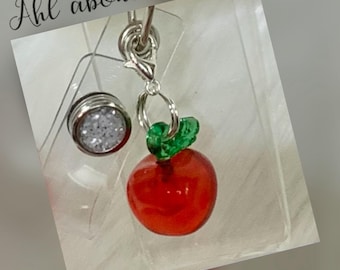 Apple Charm for Badge Reel, Teacher Gifts/Lanyards & Badge Reel Accessories/Clip on charm/Nurse Charm/Apple Charm/Phone Charm/Keychain Charm
