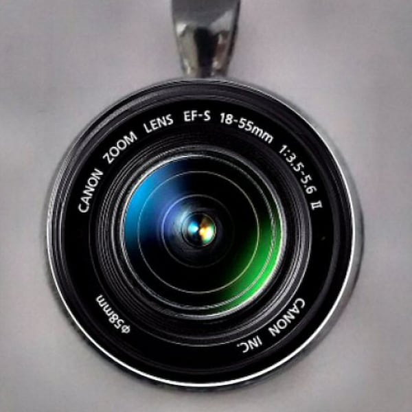 Vintage Camera Lens Pendant, Camera Lens Necklace, Camera Lens Jewelry, Camera Lens.