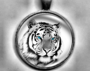 White Tiger Necklace,  Tiger Pendant,  Tiger Jewelry, Animal Pendant.