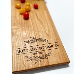 Personalized Christmas Gift, Personalized Cheese Board, Housewarming Gift, Charcuterie Board, Engagement Gift, Custom Cutting Board, Wedding