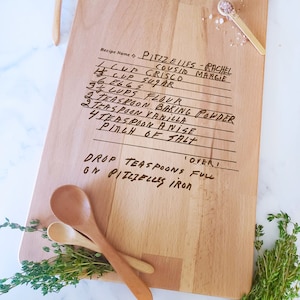Handwritten Family Recipe Cutting Board, Personalized Engraved Cutting Board, Mom Gift, Custom Housewarming Gift, Wedding Gift, Mothers Day