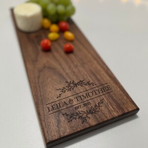 Christmas Gift for Her, Personalized Cheese Board, Bridal Shower, Housewarming, Charcuterie Board, Engagement Gift, Custom Cutting Board