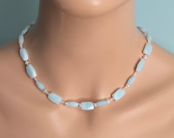 Collar geométrico de amasonita natural hecho a mano