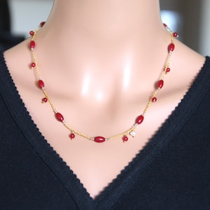 Genuine Coral Necklace, Red Coral, Modern Gemstone Handmade Jewelry, Gemstone Choker.
