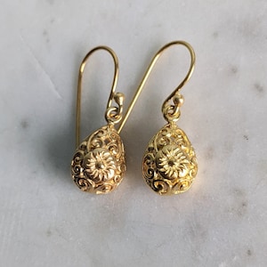 Pendientes de filigrana de Bali rellenos de oro rústico: delicados y elegantes, perfectos para usar a diario o para regalar