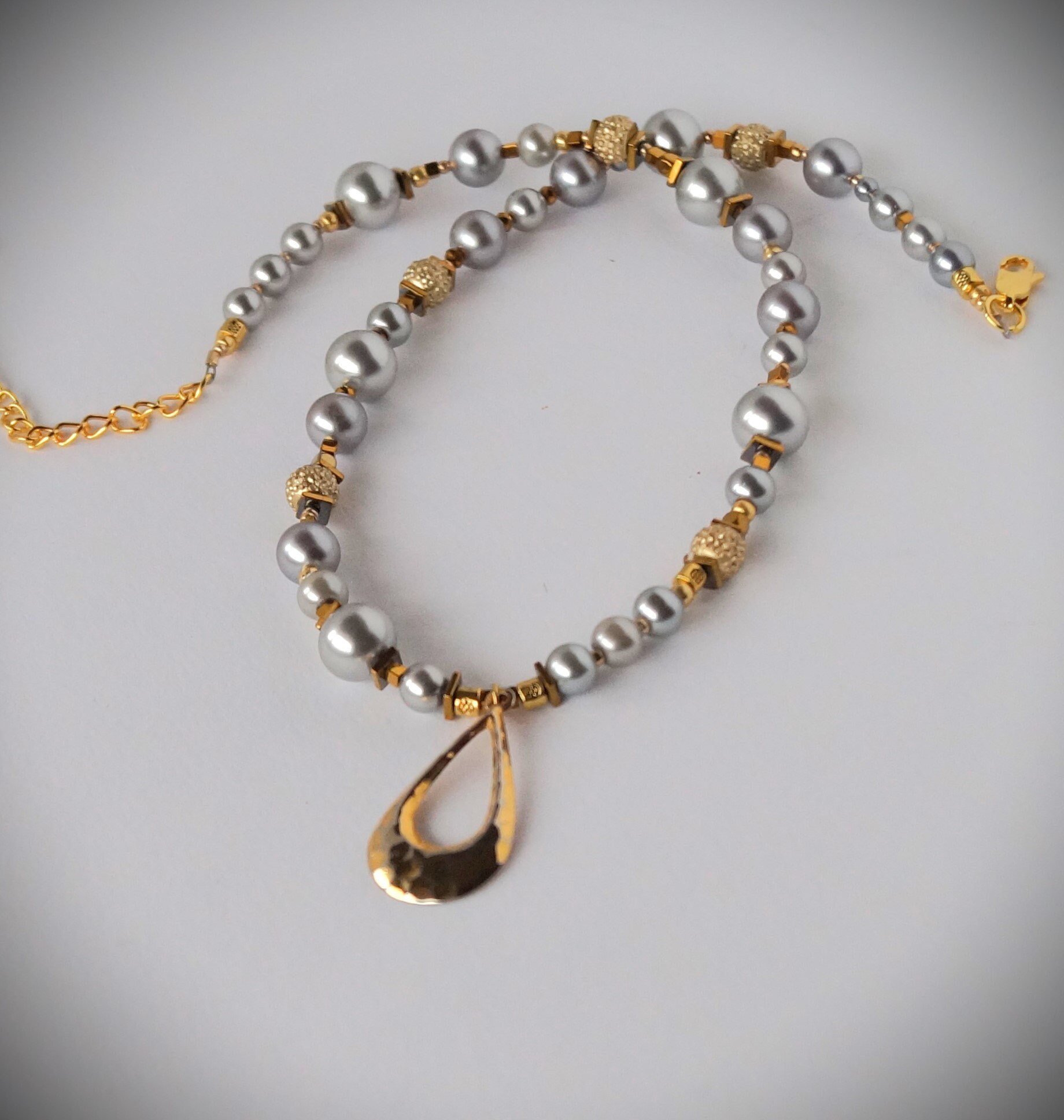 Collier Vintage Perles Rondes Hématite Gris Anthracite Et Doré - 42 Cm