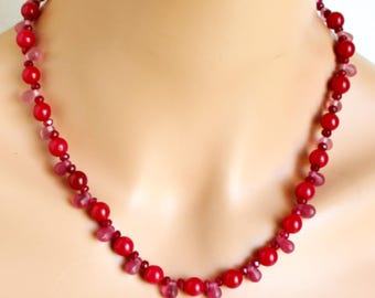 Collar de ágata burdeos y jade rojo facetado, gargantilla de piedras preciosas, piedra de nacimiento de agosto.
