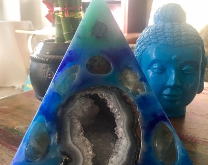 Handcrafted TieDyed Blue- Green LG Crystal Pyramid Candle inlaid Crystals, Geodes and Gemstones that illuminate when Lit. Burns for 250 Hrs