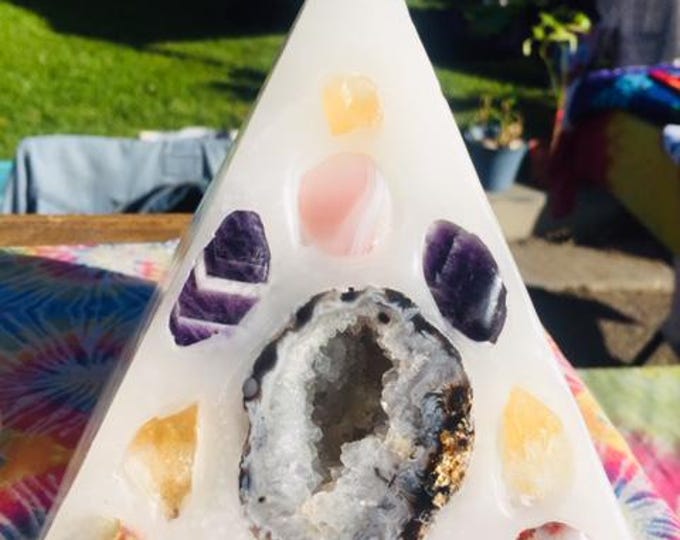 Crystal Candle ~ Mini Pyramid Candle w/ an inlaid Geode, Amethyst , Citrine, Rose Quartz,  & Clear Quartz that illuminate when lit.