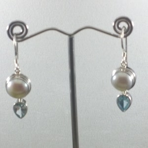 925 Sterling Silver Earrings with Cultured Pearls and Teardrop Gemstones
