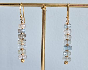 Boucles d'oreilles pendantes en aigue-marine brute, plaquées or 24 carats, pierre de naissance de mars, bijoux de mariage