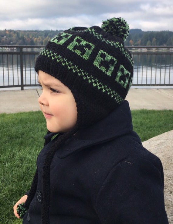 Minecraft Creeper Face Beanie