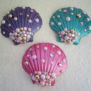 Hand Painted Decorated Seashell Lion&#39;s Paw Gem Studded Choose Your Color!