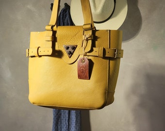 Sunny Delight - Bright Yellow Leather Tote Bag for the Modern Woman - Handcrafted Chic & Stylish Carryall