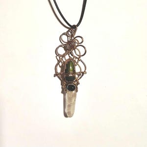 Stag Beetle Pendant, Bug Necklace, Geen Beetle, Stag Beetle Jewelry, Quartz Necklace, Electroformed Bug, Healing Crystal, Real Bug Necklace
