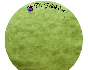 Needle Felting Maori Wool Batt / FB54 Green Apple Maori Wool Fluffy Batt - Sold per 1 oz.