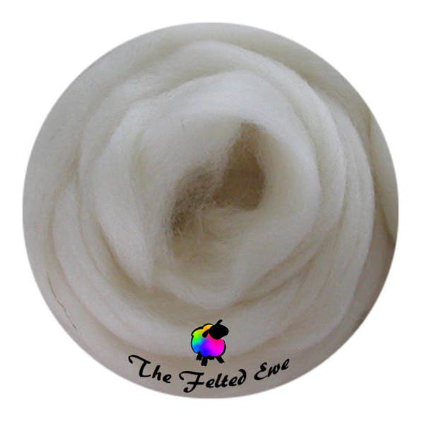 Needle Felting Wool Roving / ES1 Ivory Pebble Carded Wool Sliver - Sold per 1 oz.