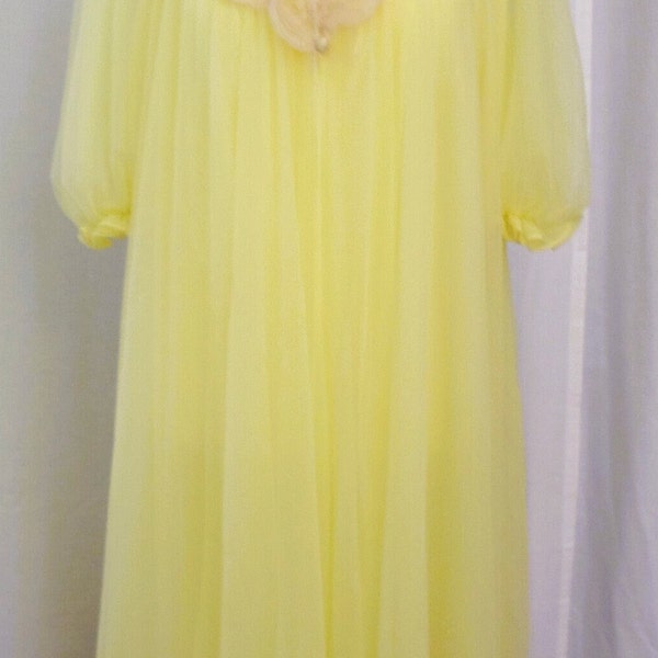 Vtg 50s Lisette 2pc Peignoir Set Yellow Sheer Nylon Robe & Nightgown Designed by Al Sterling Petite Nylon Chiffon One Owner Petite Bridal