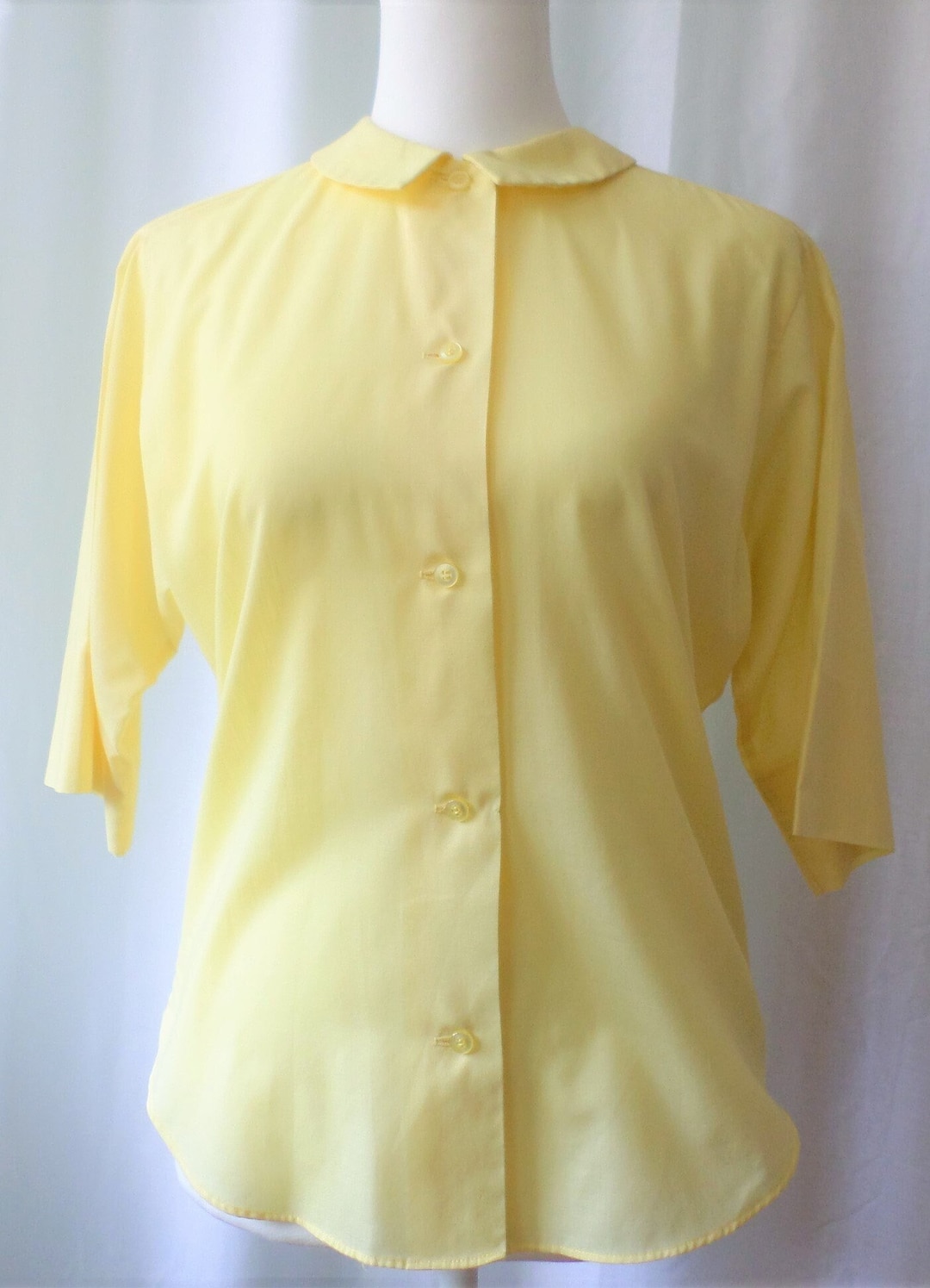 50's Yellow Embroidered Button Front Blouse