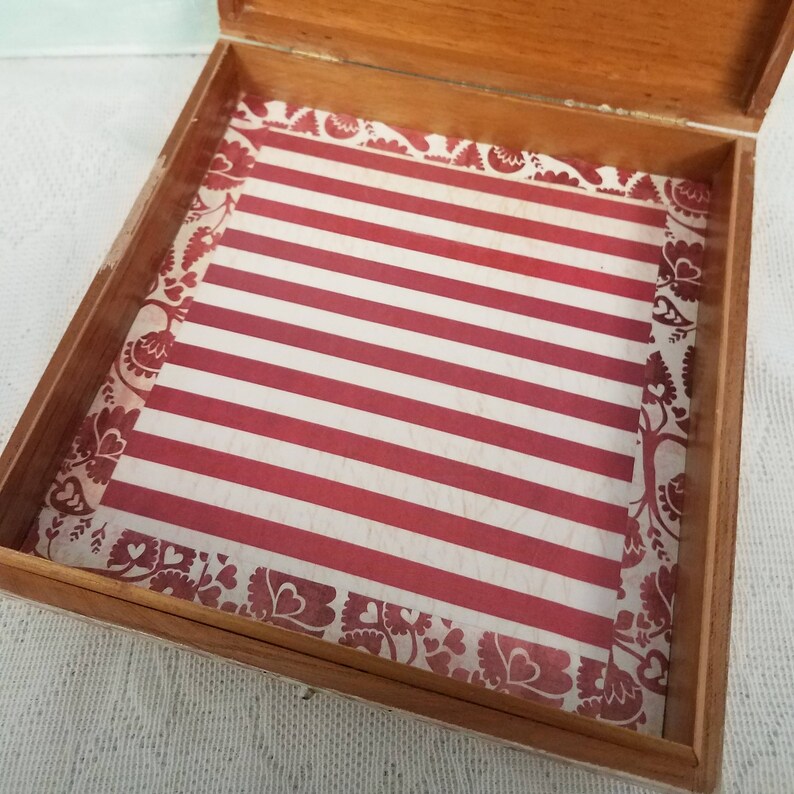 Altered Cigar Box, Keepsake Box, Letter Box, Wooden Box, Upcycled Box