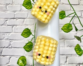 Kawaii Corn Fridge Magnet | Kitchen Magnet | Felt Corn | Veggie Magnet | Kitchen Deco | Office Magnet (Needle Felted)