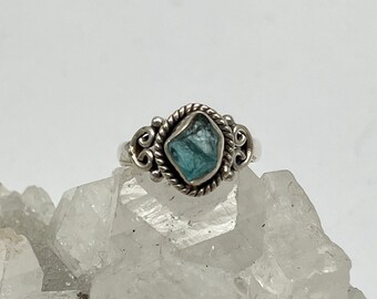 ネオンブルー - アパタイト スターリングシルバー リング サイズ 8.5