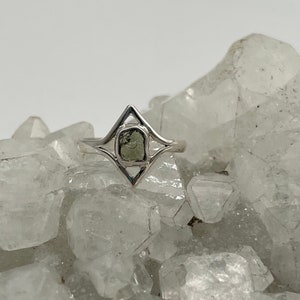 Abstract Moldavite Ring, Size 5