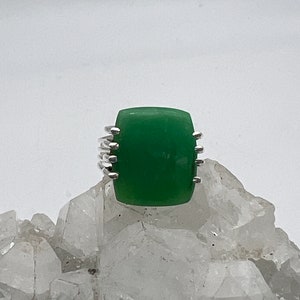 Green Chrysoprase Ring, Size 6