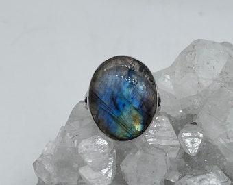 Beautiful Labradorite Ring, Size 9