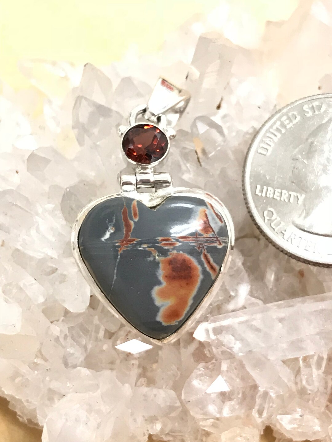 Grey Sonoran Dendritic Rhyolite and Garnet Heart Pendant - Etsy