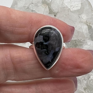 Mystic Merlinite Ring, Size 9 1/2